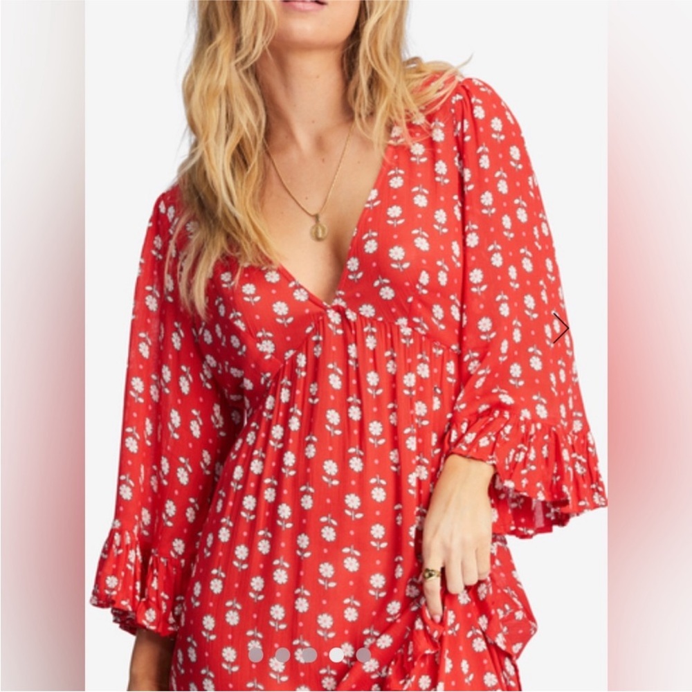 Billabong Time After Time Tiered Red Maxi w/White Daisies US Sz XS/2, Aus Sz S/8